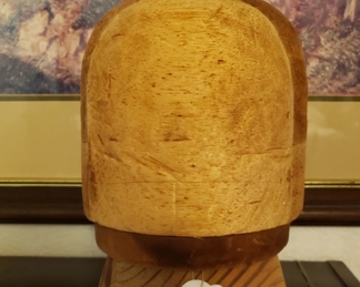 Antique Hat Mold