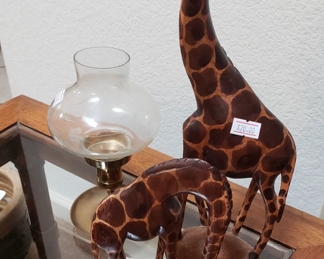 Giraffe figurines