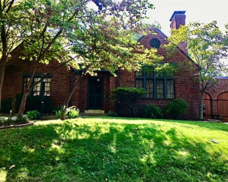 Artists Cindy Wrobel & Jim Sokolik Estate Sale ~ Paintings Photography Collectibles Jewelry MCM