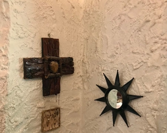 Items Locate In The Entry Way