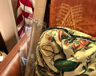 Items Locate In The Living Room