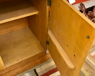 Items Locate In The Dining Room