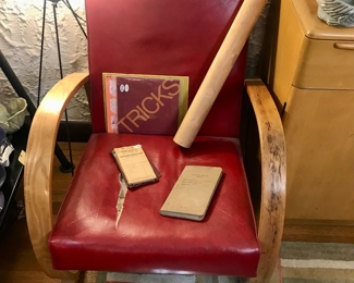 Items Locate In The Dining Room