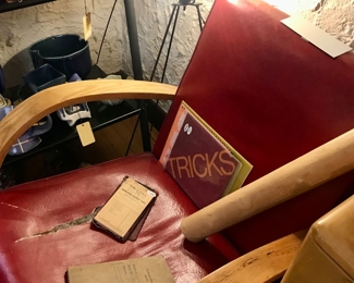 Items Locate In The Dining Room