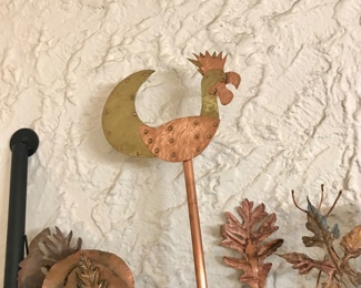 Items Locate In The Dining Room