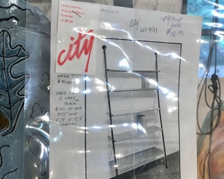 Items Locate In The Dining Room