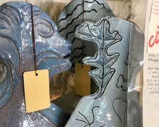 Items Locate In The Dining Room