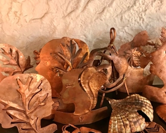 Items Locate In The Dining Room