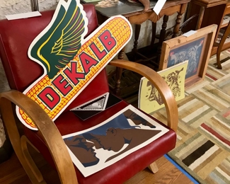 Items Locate In The Dining Room