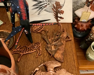 Items Locate In The Dining Room