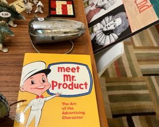 Items Locate In The Dining Room