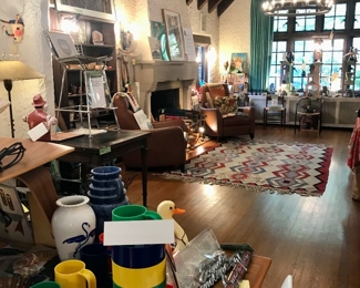 Items Locate In The Dining Room