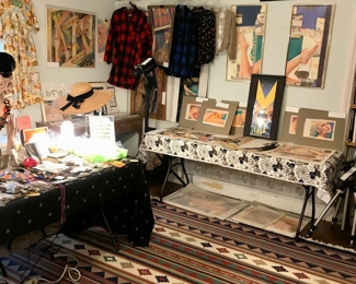 Items Locate In The 1st Bedroom (Master)