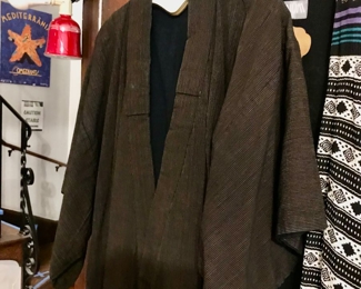 Items Locate In The 1st Bedroom (Master)