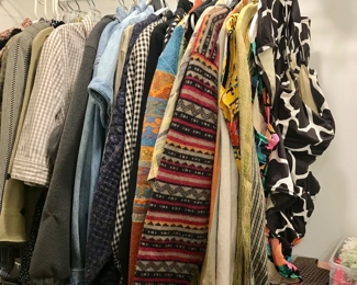 Items Locate In The 1st Bedroom (Master)