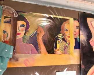 Items Locate In The 1st Bedroom (Master)