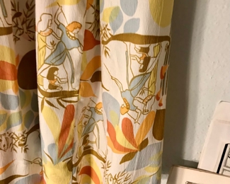 Items Locate In The 1st Bedroom (Master)