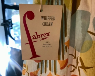 Items Locate In The 1st Bedroom (Master)