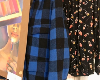 Items Locate In The 1st Bedroom (Master)