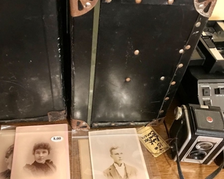 Items Locate In The 1st Bedroom (Master)