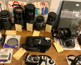 Items Locate In The 1st Bedroom (Master)