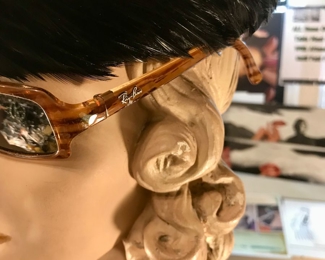 Items Locate In The 1st Bedroom (Master)