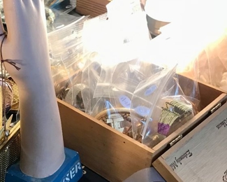 Items Locate In The 1st Bedroom (Master)