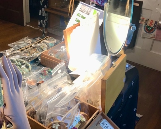 Items Locate In The 1st Bedroom (Master)