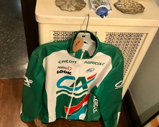 Items Locate In The Central Hallway