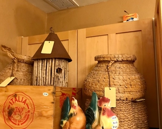 Items Locate In The Kitchen