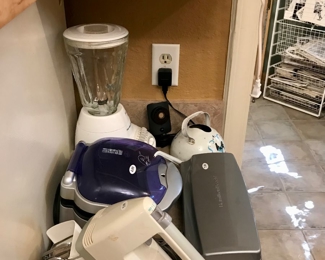 Items Locate In The Kitchen