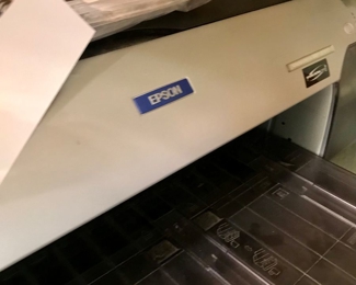 Items Locate In The Office