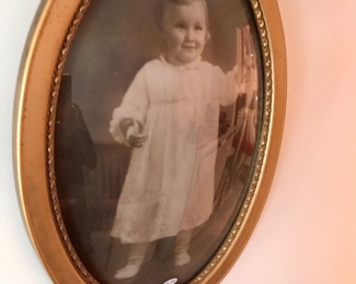 Items Located In The 3rd Bedroom