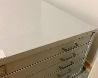 Items Located In The 3rd Bedroom