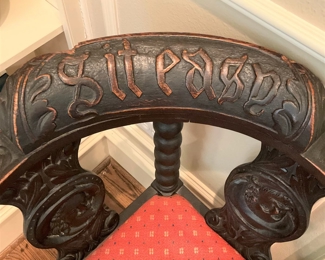 "Sit Easy" - antique corner chair