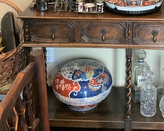 Antique lidded Asian bowl