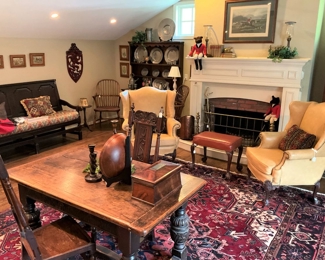 This room makes you want to sit by the fire and read!!