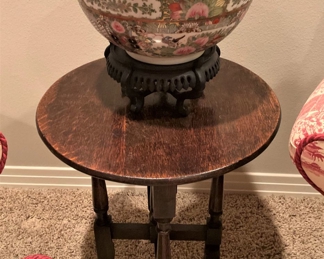 Small side table; Rose Medallion bowl