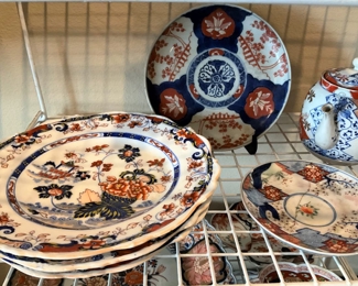 "Amherst" china (left) from Japan
