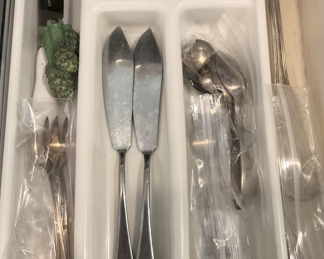 Miscellaneous utensils