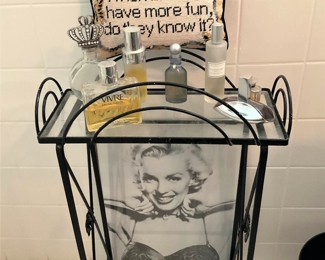 Pillow -"When blondes have more fun, do they know it"