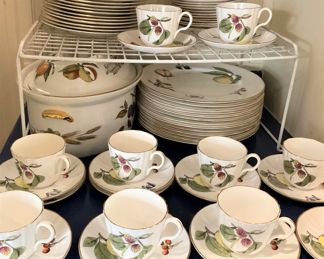 Royal Worcester "Burbank" - made in England