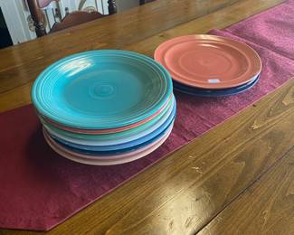 FIESTA WARE Dinner Plates 