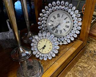 Blingy Clocks 