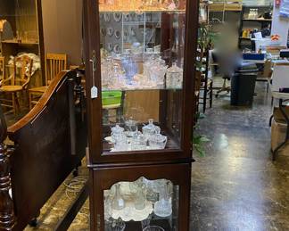 Small Mahogany Lighted Display Cabinet 