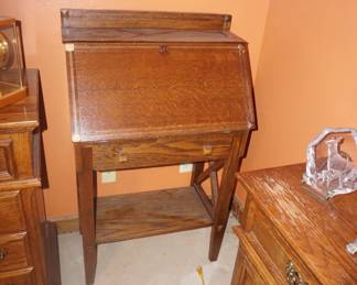 drop leaf desk