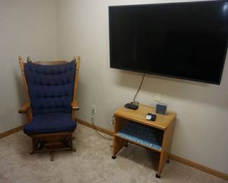 rocker (has matching ottoman) TV, cabinet