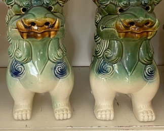 FOO DOGS