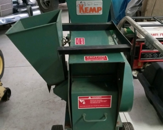 Kemp Wood Chipper