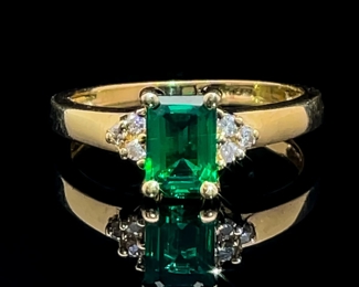 Spectacular Lab Created Green Emerald & Diamond Ring in 14k Yellow Gold